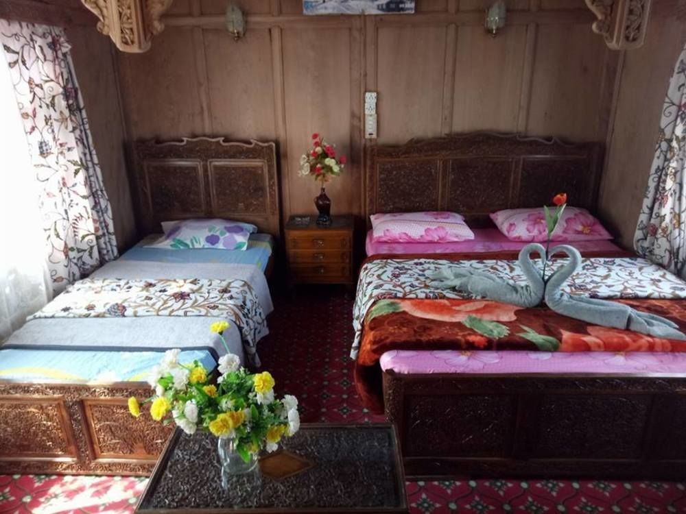 فندق نيو بول بول جروب أوف هاوس بوتس Durgjan المظهر الخارجي الصورة
