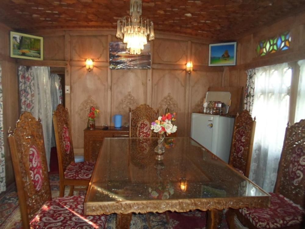 فندق نيو بول بول جروب أوف هاوس بوتس Durgjan المظهر الخارجي الصورة